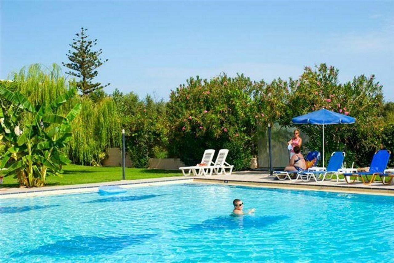 Alfa Hotel Apartments Йеранион Экстерьер фото